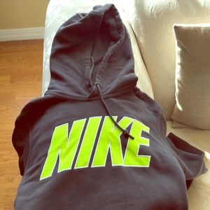Nike sweat shirt